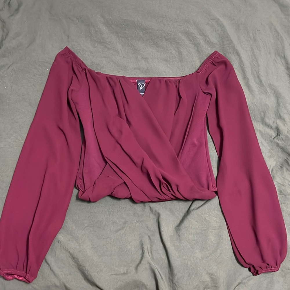 Windsor off the shoulder top